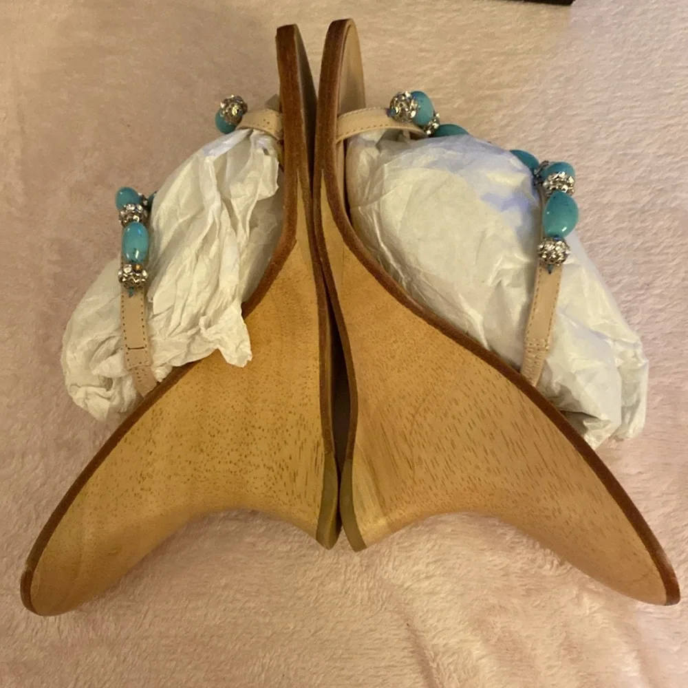 Beautiful Jeweled Wedge - Picture 4 of 13